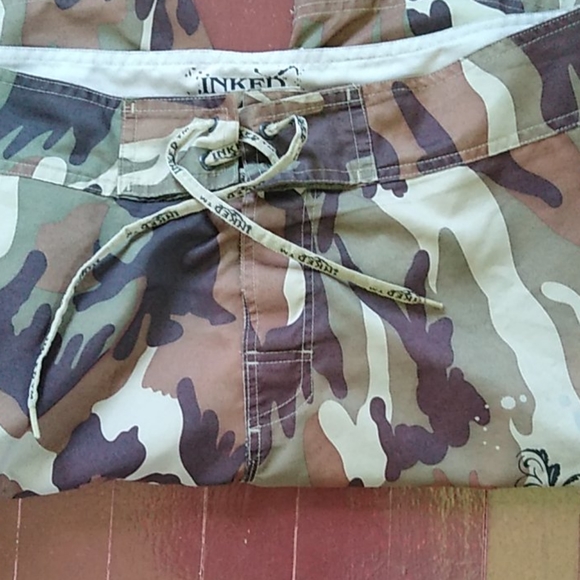 Men's Inked camo boardshorts/swim trunks size 36 - Picture 9 of 12